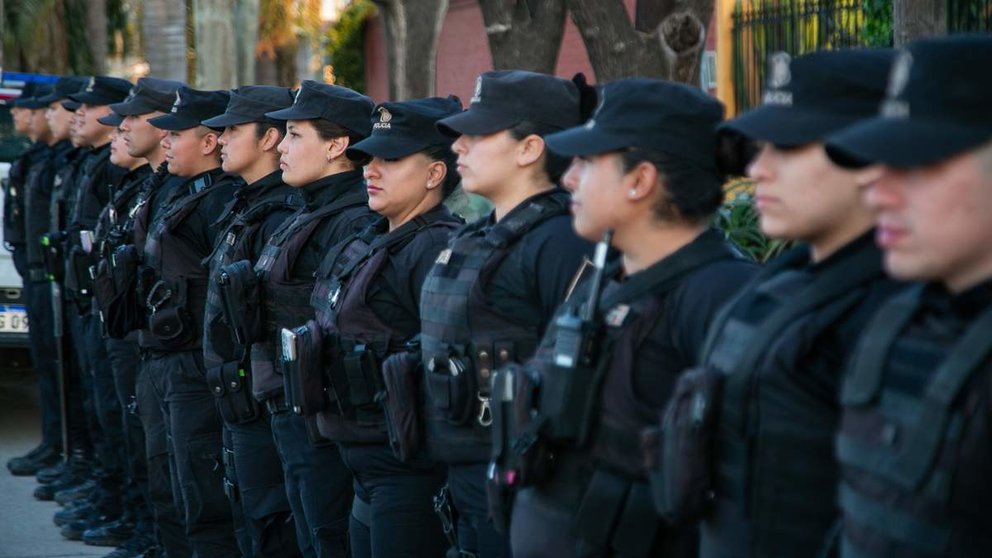 inscribirse en la escuela vucetich para policia